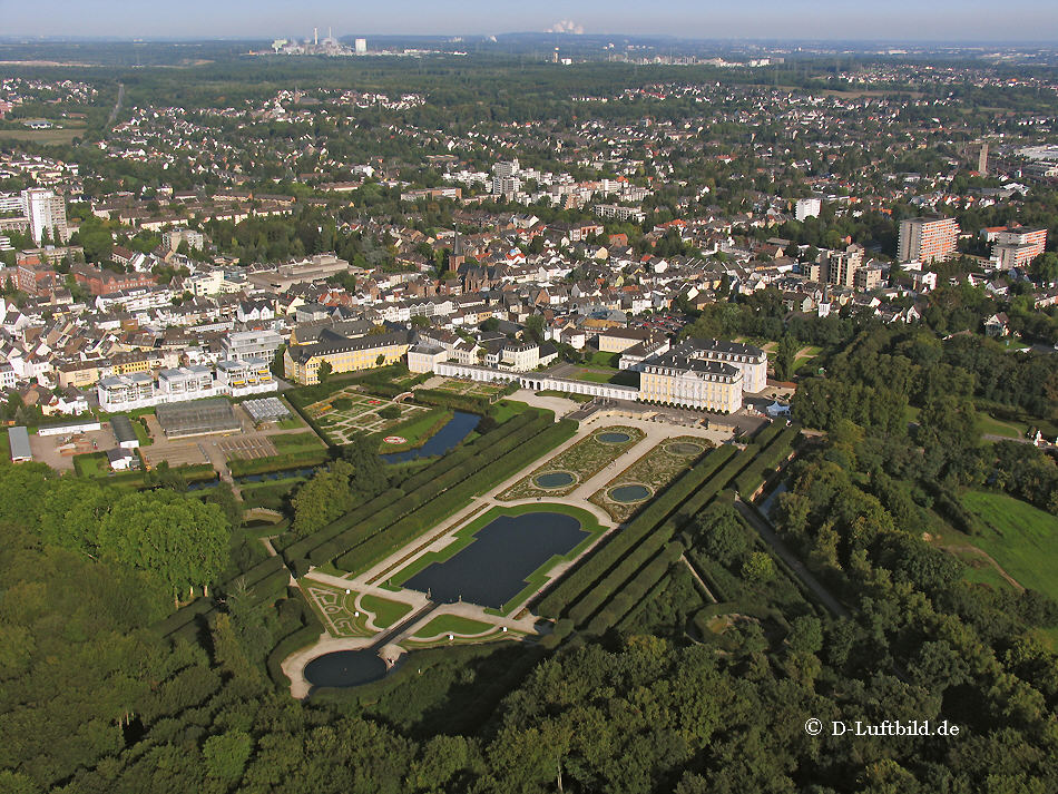 Luftbild Schloss Bruehl