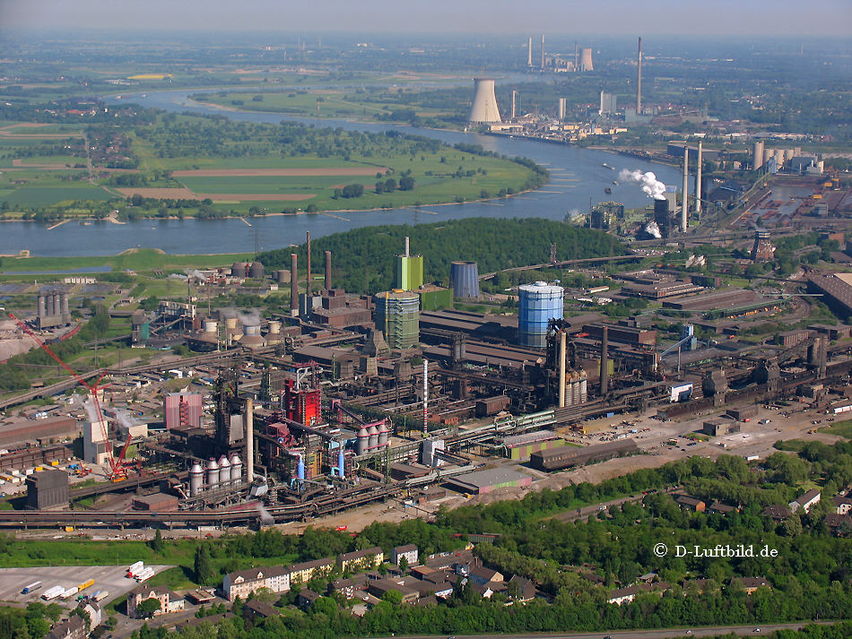Luftbild Duisburg-Ruhrort, Thyssen-Werke, Rhein
